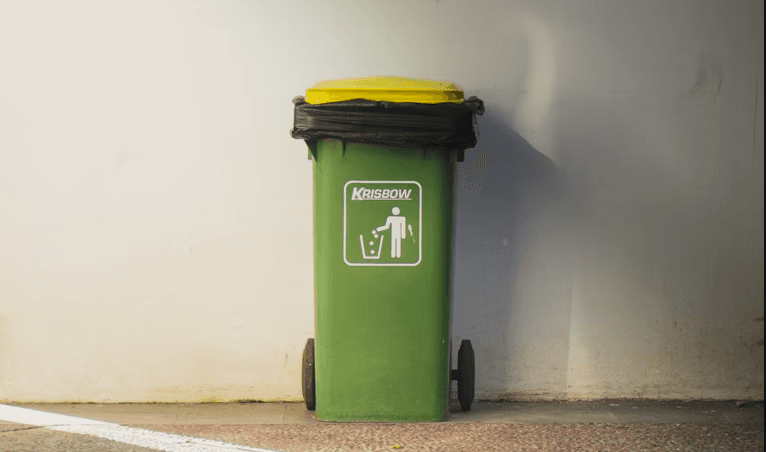 Trashr - Smart Trash Bin